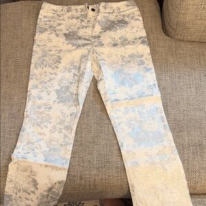 Elliott Lauren Cream and Gray Floral Straight Leg Jeans